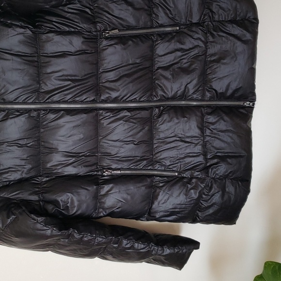 Lands End Down Filled Black Puffer Coat, Winter Coat, Women's Size MP 10-12. - Picture 4 of 12